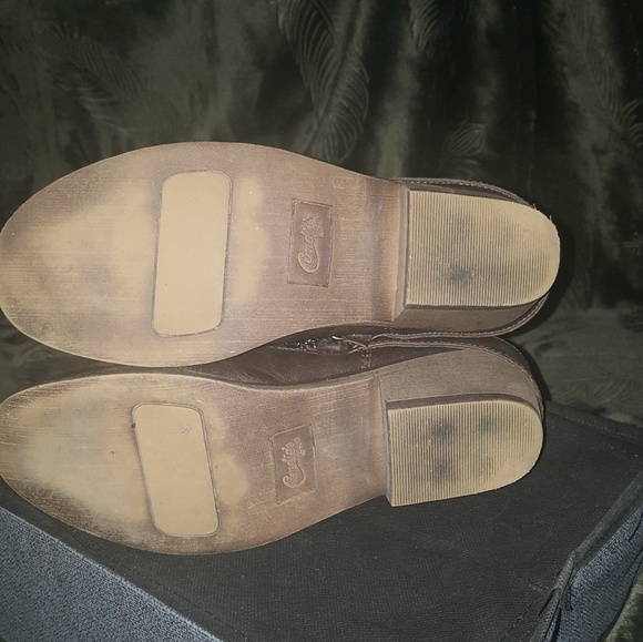 Boots - Picture 8 of 8